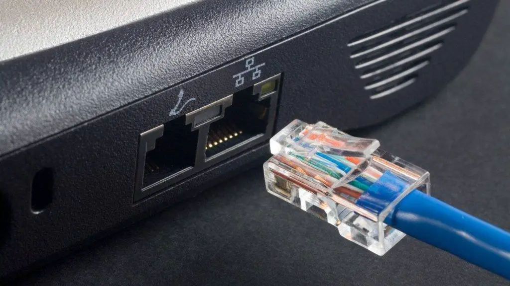 Ethernet port in laptop (Photo credit: Driver Easy)