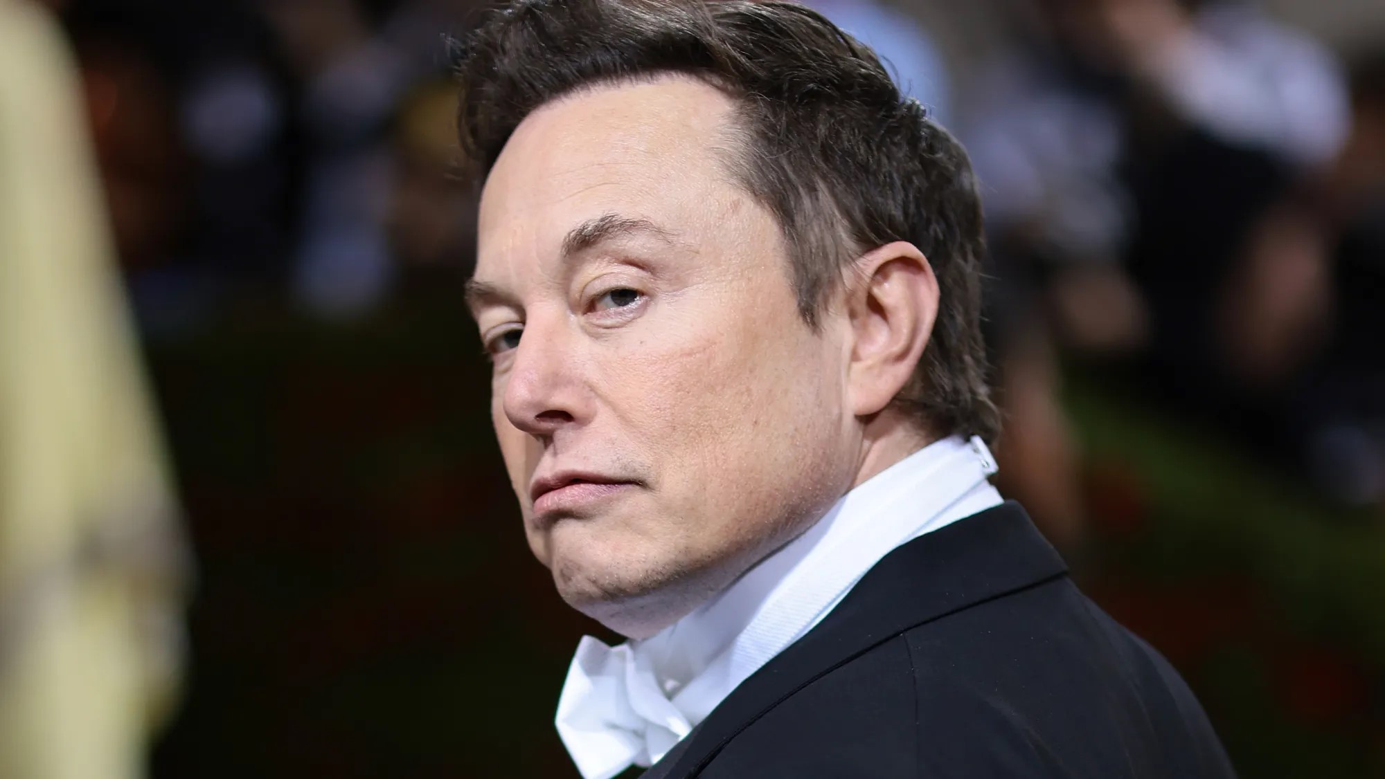 Ever Wondered What Helps Elon Musk To Make Tough Business Decisions